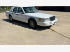 Thumbnail Photo 8 for 1992 Lincoln Town Car Signature